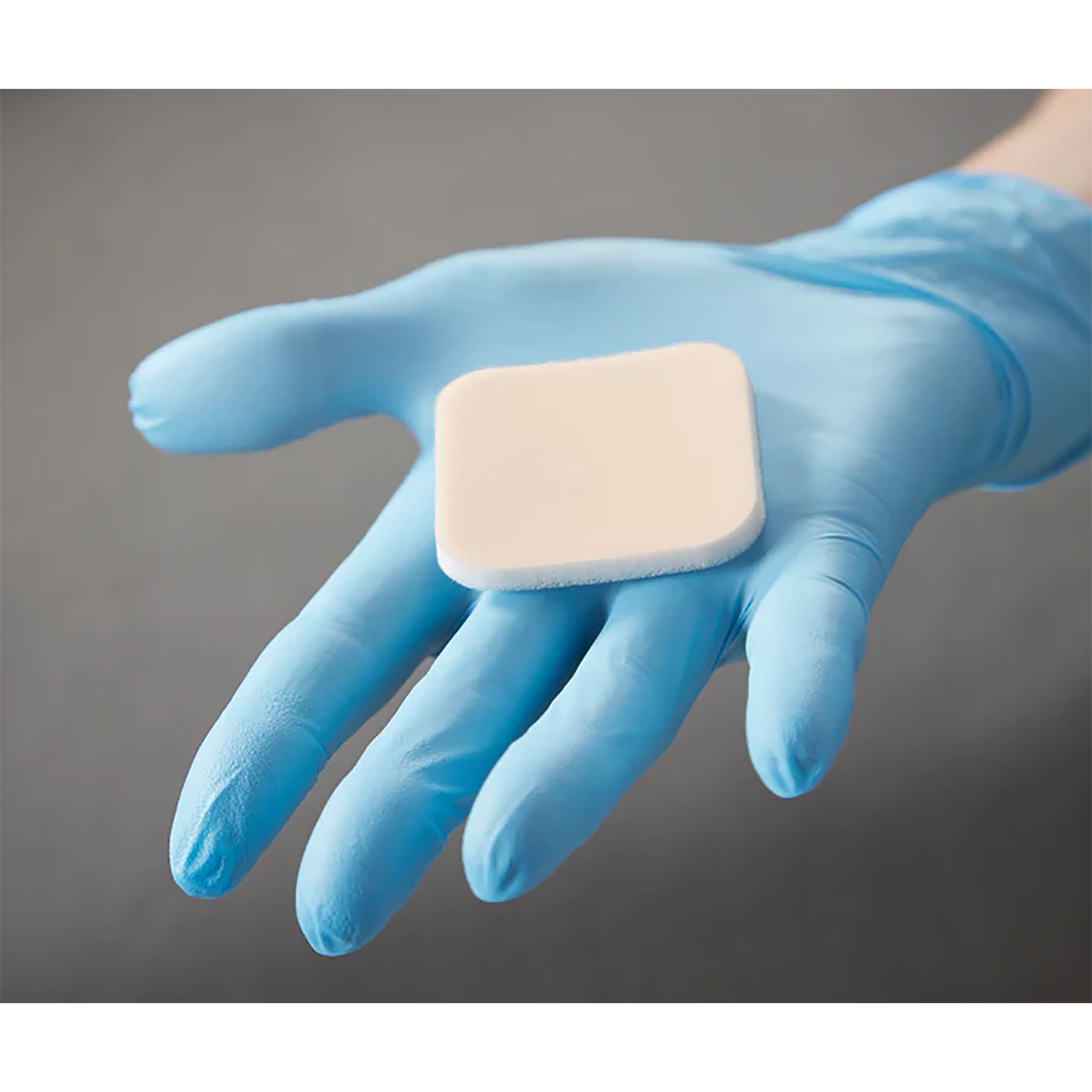 Advazorb Absorbent Foam Dressing | 7.5 x 7.5cm | Pack of 10 (3)